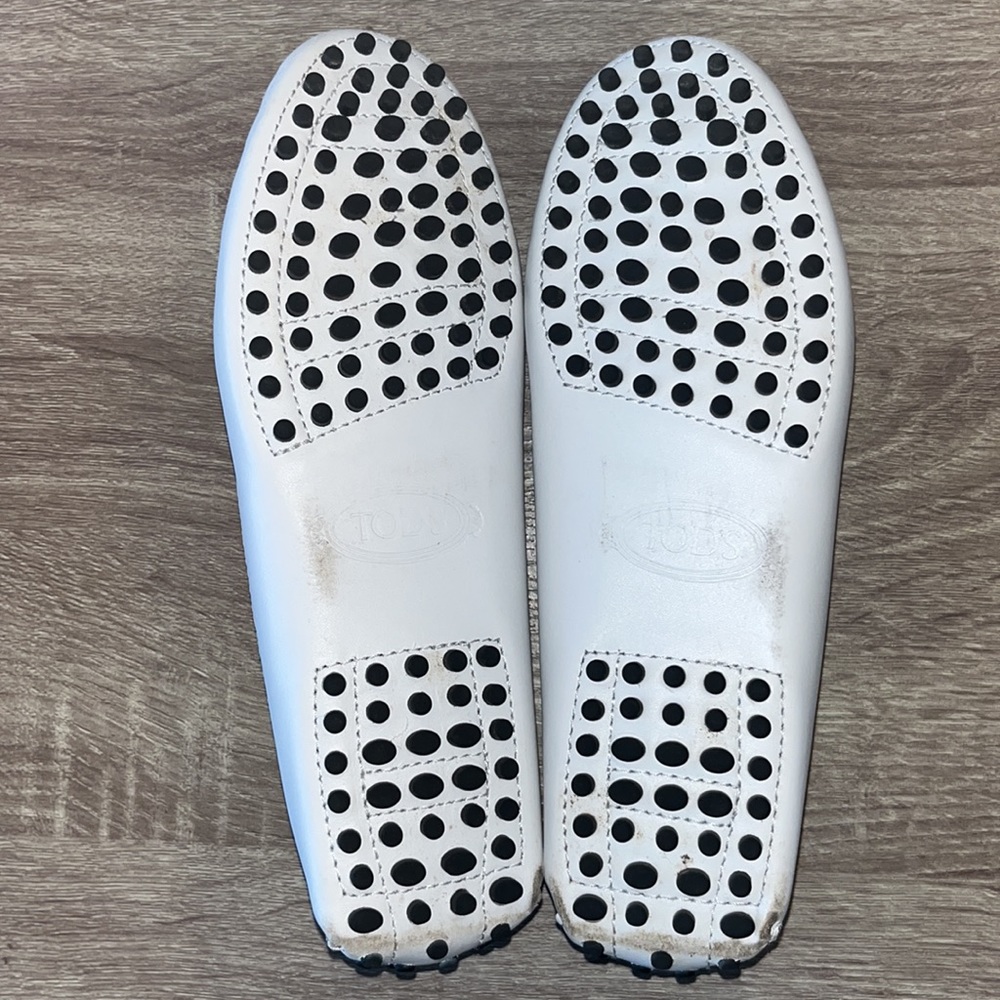 Authentic Tod’s Double T White Leather Gommino Driving Loafer Shoes - Picture 11 of 16
